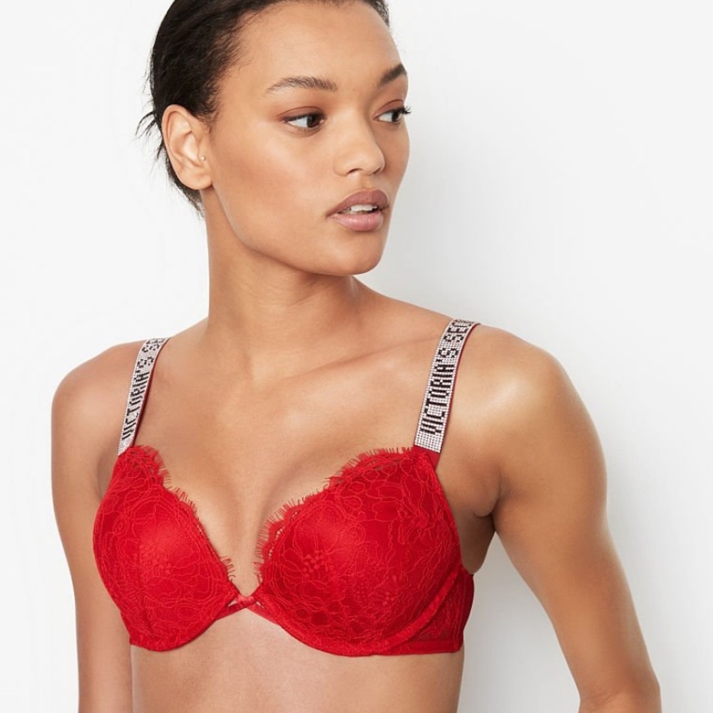 NWOT VS LACE DOUBLE PUSH UP BRA